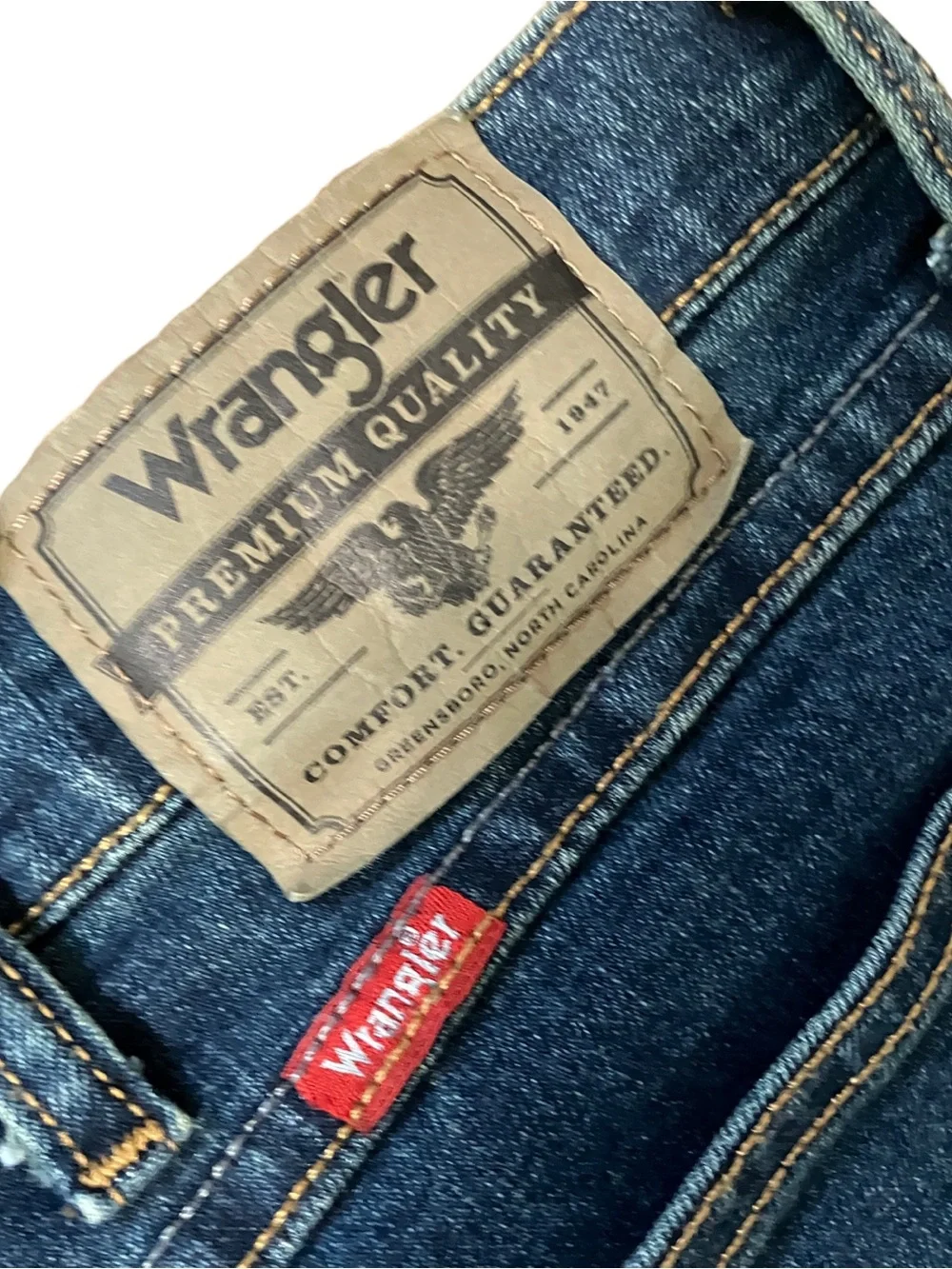 Wrangler Straight-Leg Dark Blue Denim Jeans